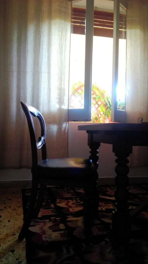 Bed and Breakfast Paestum House Екстер'єр фото